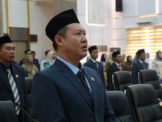 Rapat Paripurna, Diumumkan Saiful Arif sebagai PAW Waket DPRD Balangan 1 IMG 20250923 WA0058