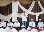 Ribuan Jemaah Padati Haul ke-15 Datu Qabul, Bupati Janjikan Akses Jalan Mulus 54 Ribuan Jemaah Padati Haul ke-15 Datu Qabul, Bupati Janjikan Akses Jalan Mulus