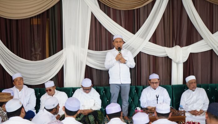 Ribuan Jemaah Padati Haul ke-15 Datu Qabul, Bupati Janjikan Akses Jalan Mulus