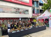 Bonsai Artistik Ramaikan Mini Contest di Honda Delima Motor Sutoyo