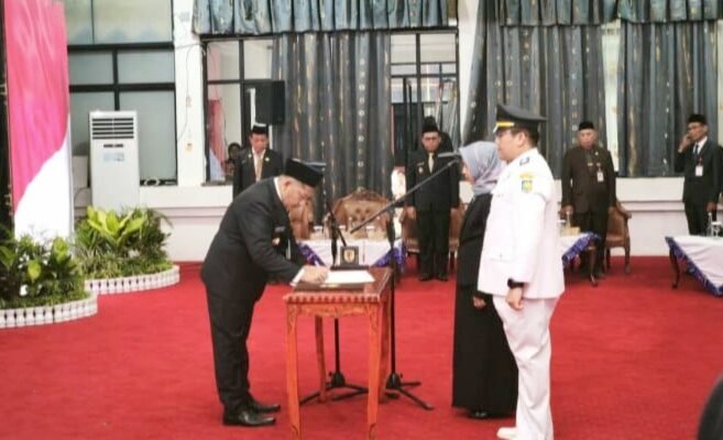 Bupati HST Ingatkan Pejabat Harus Melayani, Bukan Dilayani 3 IMG 20250917 190147