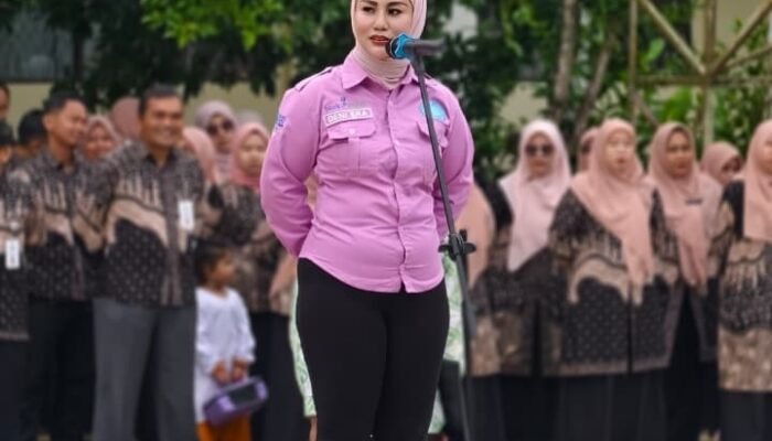 Ketua TP PKK HST Ajak Siswa SMAN 1 Barabai Cegah Bullying