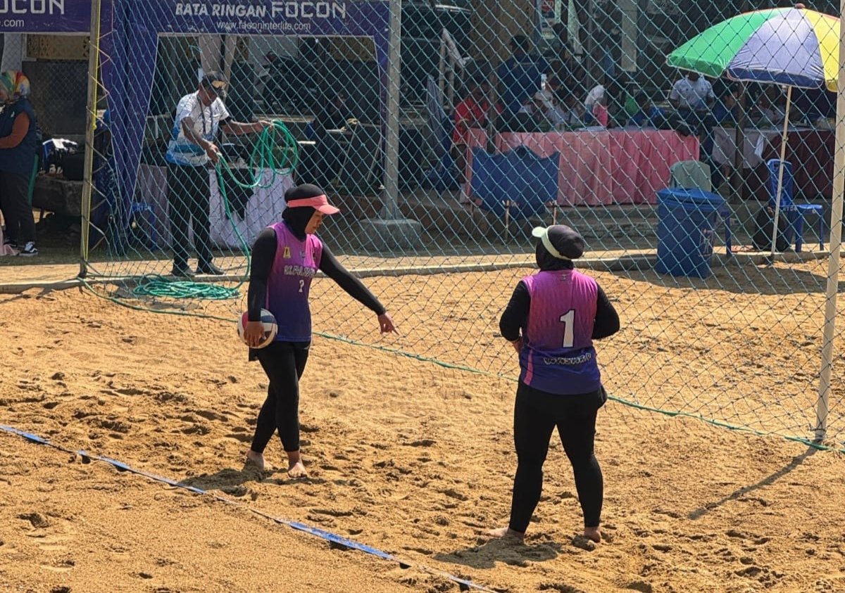 Voli Pasir Putri Kalsel 1 Harus Puas di Posisi Keempat POMNas XIX Jateng 1 IMG 20250923 213205