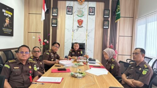 Jampidum Setujui Penghentian Penuntutan Perkara Berdasarkan Restorative di Wilayah Kejati Kalsel 1 WhatsApp Image 2025 09 08 at 13.01.13 scaled e1757396758899