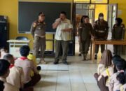 Pemkab Katingan Gelar Operasi PEKAT Lingkungan Sekolah 21 Pemkab Katingan Gelar Operasi PEKAT Lingkungan Sekolah