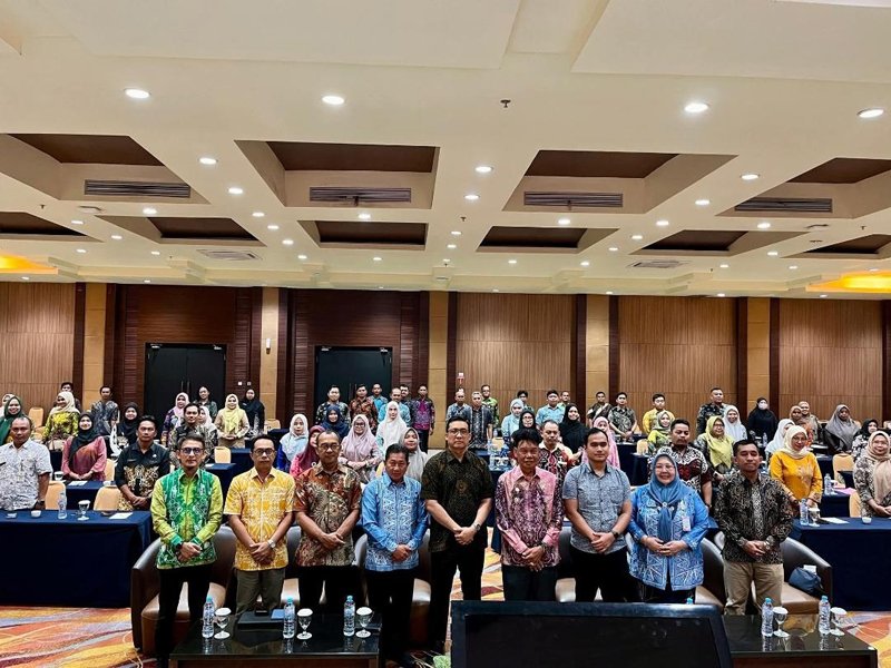 Hal 12 HSS 1 3 klm 8