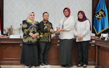 Tapin Belajar ke Surabaya Adopsi Model Posyandu Terpadu untuk Tingkatkan Layanan Kesehatan 6 Hal 12 Tapin 35 klm 12