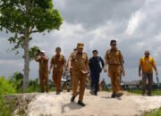 Bupati Balangan Tinjau Langsung Jalan Rusak di Desa Pimping 23 Bupati Balangan Tinjau Langsung Jalan Rusak di Desa Pimping