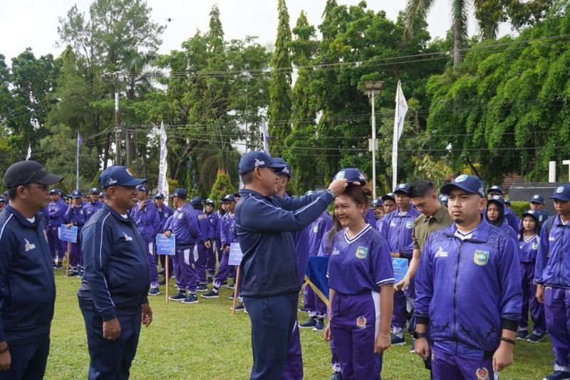 Bupati Tala Kukuhkan 1.364 Atlet 1 Hal 2 Tala 3 klm 14