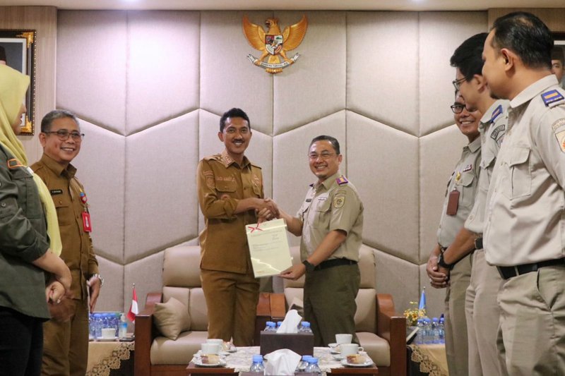 Hal 4 4 KLm Martapura Audiensi Bupati