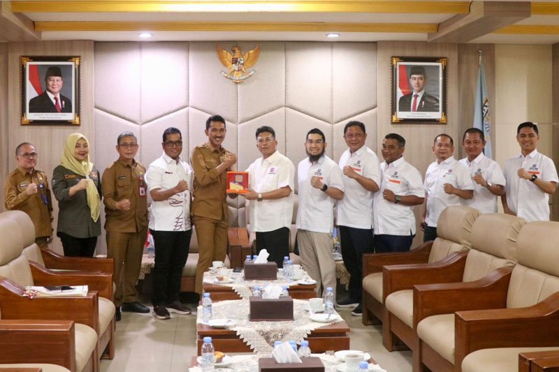 Bupati Bersama REI Sinkronkan Tata Ruang-Program Perumahan 1 Hal 4 4 KLm Martapura Audiensi REI