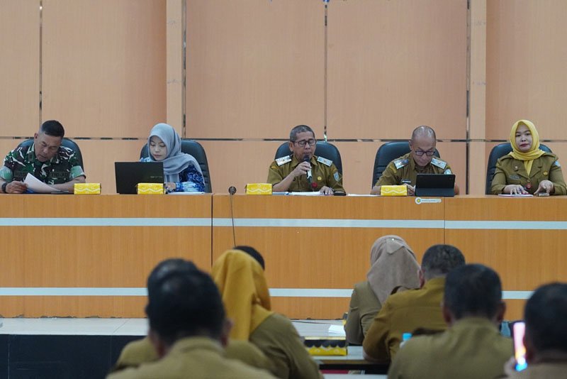 Hal 4 4 KLm Martapura RAKOR MBG