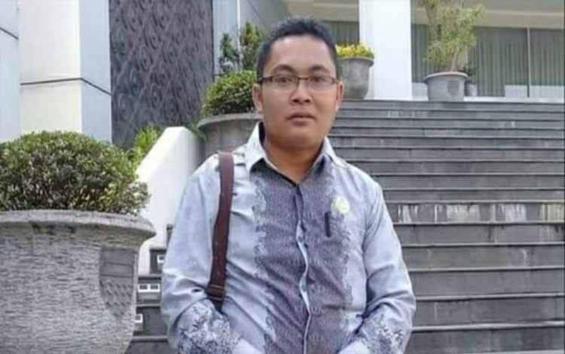 Hal 4 Foto kontrak Kapuas 10