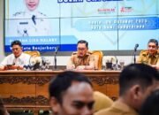 Pemko Banjarbaru Gelar Rakor SKPD dan Hibah Lahan Pemakaman dari REI Kalsel 13 Pemko Banjarbaru Gelar Rakor SKPD dan Hibah Lahan Pemakaman dari REI Kalsel