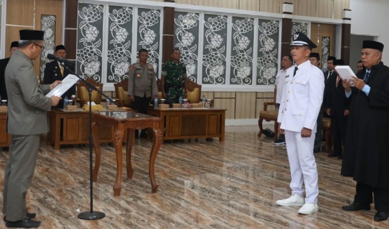 Bupati Tabalong: “Dengan Kebersamaan, Komunikasi dan Sinergi Program Desa Bisa Terlaksana” 1 Hal 8 Tabalong Adv 1 3 kln