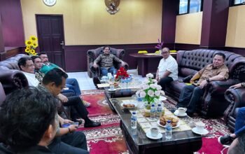 Kunjungi Kantor Golkar Kalsel, Hasnuryadi Tegaskan Pentingnya Silaturahmi Kader dan Jaga Kekompakan 7 IMG 20251001 WA0012 1