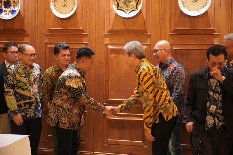 Bupati HST Buka Peluang Kerjasama ITPLN Meningkatkan Kapasitas SDM 1 IMG 20251004 WA0034 e1759576089377