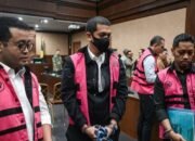 Riza Chalid Disebut JPU Miliki Reputasi sebagai "Trader" Migas 8 Riza Chalid Disebut JPU Miliki Reputasi sebagai “Trader” Migas