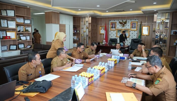 PUPR Tapin Buka Lembaran Baru, Bupati Yamani Ingatkan Soal Kualitas Pekerjaan