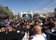 Ratusan Tahanan Palestina Tiba di Gaza Usai Dibebaskan Israel 22 Ratusan Tahanan Palestina Tiba di Gaza Usai Dibebaskan Israel