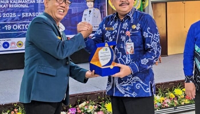 Gubernur Kalsel Apresiasi Ajang Debat Ekonomi Mahasiswa IBITEK