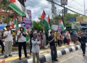 Warga Kalsel Gelar Aksi Solidaritas Peringati Dua Tahun Serangan Gaza 11 Warga Kalsel Gelar Aksi Solidaritas Peringati Dua Tahun Serangan Gaza