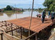 Bukti Kepedulian Tanpa Anggaran Pemerintah, Habib Farhan Bangun Dermaga di Tajau Landung