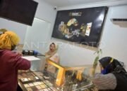 Harga Tiga Produk Emas Batangan kompak Merosot