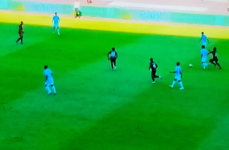 Barito Putera Ketinggalan 0-1 Atas Persipura di Babak Pertama 1 IMG 20251025 WA0036 e1761377943519