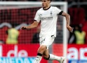 Kevin Diks Dapat Rating 7,6, Mönchengladbach Bermain 10 Orang Dihajar Muenchen 0-3