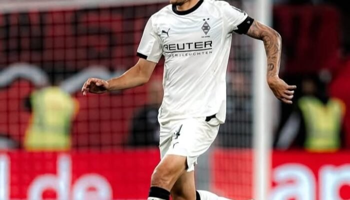 Kevin Diks Dapat Rating 7,6, Mönchengladbach Bermain 10 Orang Dihajar Muenchen 0-3