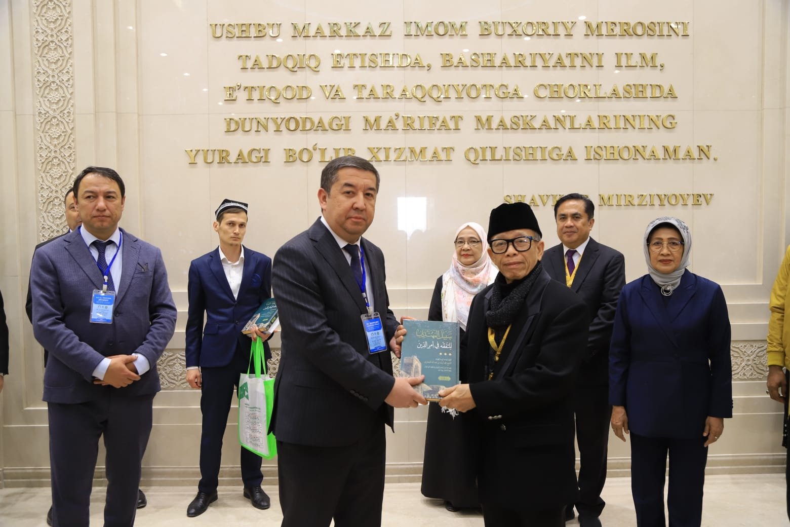 Duplikat Kitab Sabilal Muhtadin Diserahkan Ke Perpustakaan Imam Bukhari dan Imam Maturidi di Uzbekistan 1 IMG 20251031 WA0067