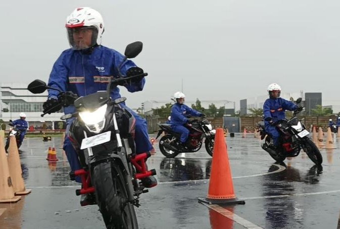 Trio Motor Berikan Tips Aman Berkendara di Musim Pancaroba 1 IMG 20250609 122328