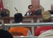 Fathoni Mengaku Ingin Coba Nikmatnya Ganja di Sidang Penyelundupan Ganja Kering Setengah Kilogram 31 Fathoni Mengaku Ingin Coba Nikmatnya Ganja di Sidang Penyelundupan Ganja Kering Setengah Kilogram