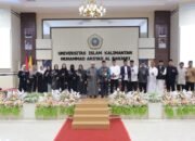 Tabligh Akbar UNISKA MAB Menguatkan Tauhid dan Akhlak di Era Modern 49 Tabligh Akbar UNISKA MAB Menguatkan Tauhid dan Akhlak di Era Modern