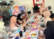 Warna dan Kreasi Warnai Workshop Pipe Cleaner Bouquet di Honda 2 Naga