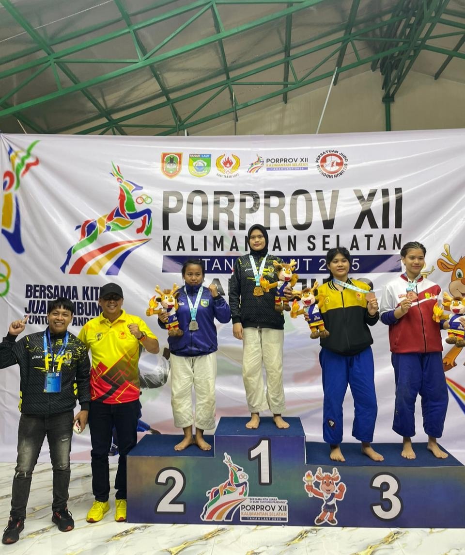 Sumbang Emas Pertama, Atlet Judo HST Perdana di Porprov Kalsel XII 1 IMG 20251027 115904