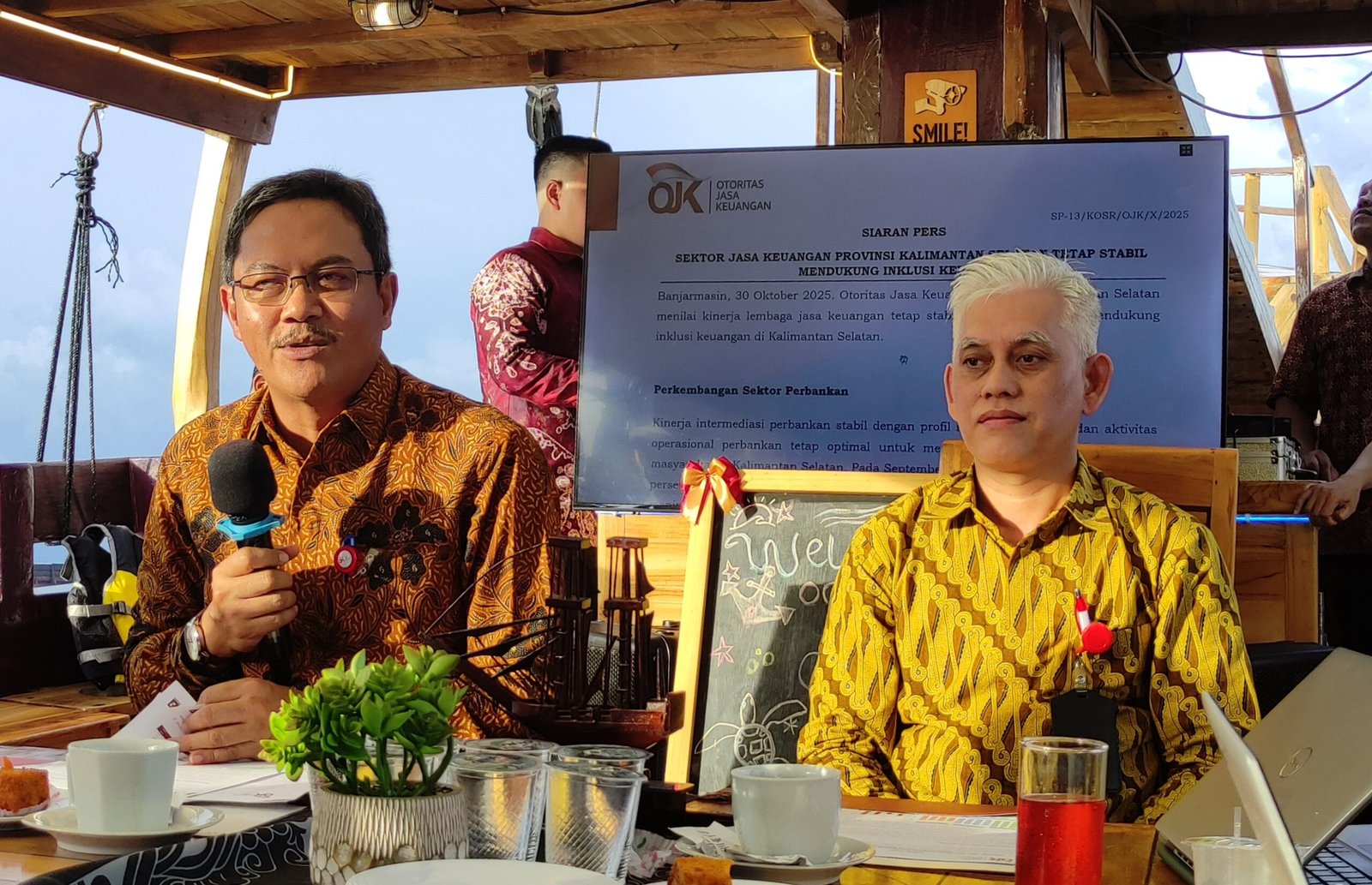 Sektor Jasa Keuangan Provinsi Kalimantan Selatan Tetap Stabil Mendukung Inklusi Keuangan 1 IMG 20251030 213637 scaled