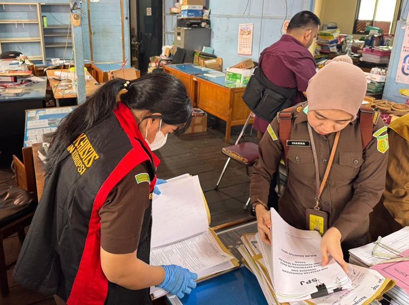 1 utama 5 klm 75 cm geledahh