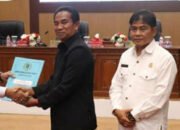 Wabup Firdaus, Hadiri Paripurna Pendapat Akhir Fraksi -fraksi Penetapan Nota Keuangan