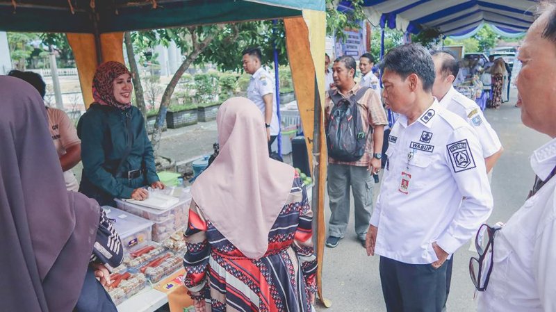 Hal 12 HSS 1 3 klm 17