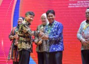 Wabup Terima Penghargaan Bhumandala Rajata