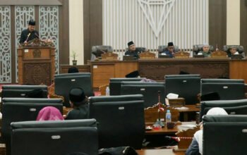 Hal 4 4 Klm Martapura Empat Raperda