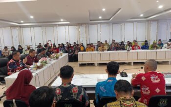 Hal 4 Foto kontrak Kapuas 7