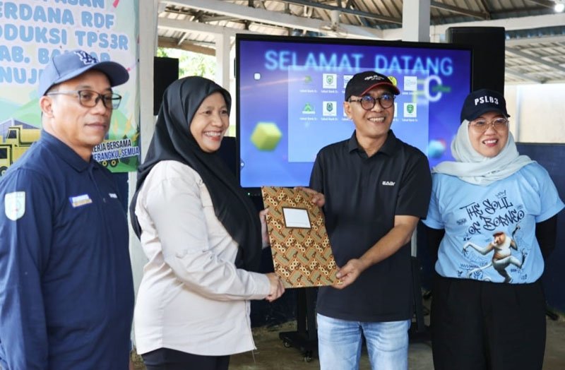 Bahan Bakar Alternatif Refuse Derived Fuel Mulai Dimanfaatkan PT ITP Tarjun Kotabaru 1 Hal 4 Kotabaru 3 klm 7