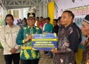 Tingkatkan Produksi, Pemkab Bantu Alat Bagi Petani dan Peternak