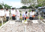 H Fani dan Rombongan Ziarahi Makam 3 Mantan Bupati di Banjarbaru