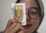 Emas Antam Turun Sebesar Ini