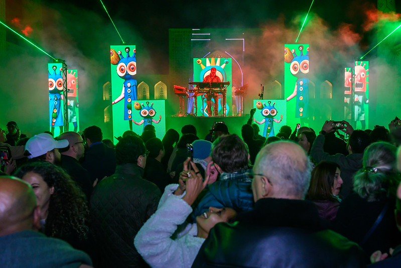 Kontroversi Konser Jean-Michel Jarre di Registan SquareInovasi Musik dan Cahaya ditengah Keagungan Sakral Samarkand 1 IMG 20251103 WA0044