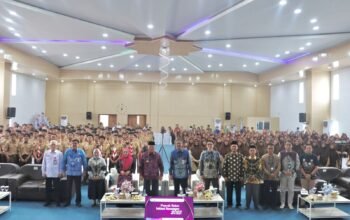 Bank Kalsel Gandeng OJK Gelar Literasi dan Inklusi Keuangan di SMP dan SMA IT Ukhuwah Banjarmasin